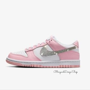 Customized Nike Dunk Low Girls Sneakers Shoes Custom with Crystals Light Pink